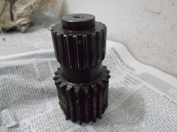 Beli Sun Gear Excavator Gears , Customized Mitsubishi Swing Gears online manufacture
