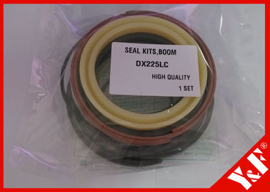 707-98-44200 / 243720-00140 Kinerja Tinggi DX225LC Doosan Seal Kit Untuk Silinder Hidrolik Seal Kit