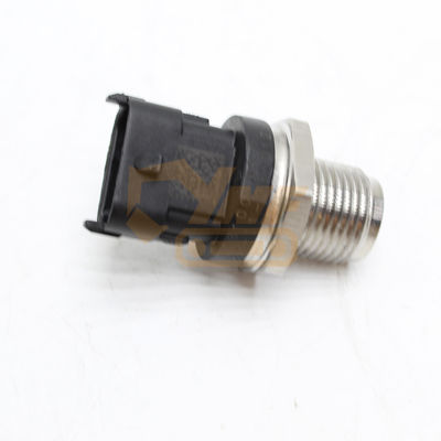 Bagian Excavator PC210-8 PC200-8 PC240-8 6D114 4D107 6D107 6D114 Sensor Tekanan Bahan Bakar 6754-72-1210